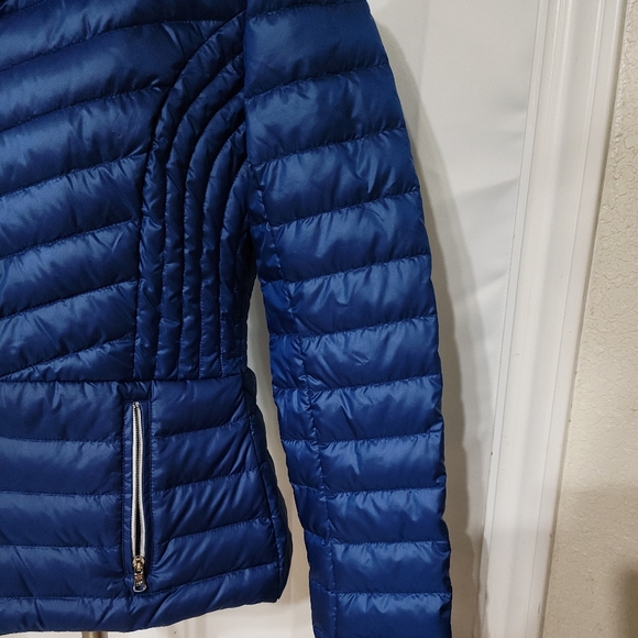 Kenneth Cole coat - Picture 2 of 10